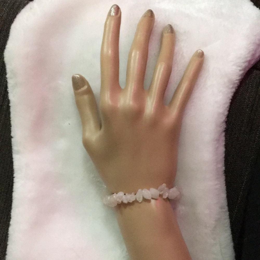 Elegant Women's Rose Color Beaded Bracelet